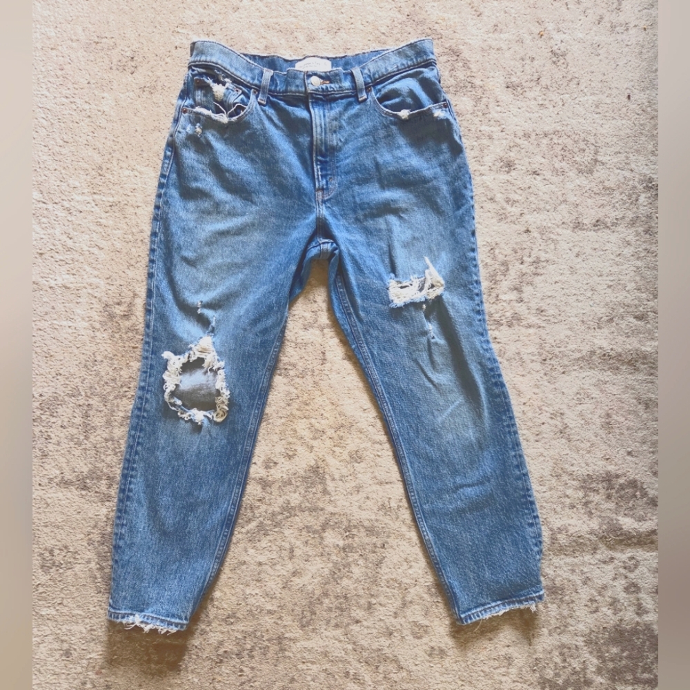 Abercrombie & Fitch Distressed Light Blue Cropped Jeans